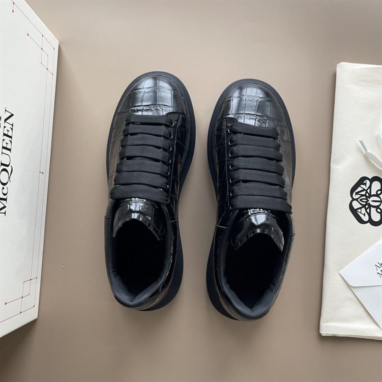 ALEXANDER MCQUEEN ALL-OVER STAMPED CROCODILE SNEAKERS - ALD019