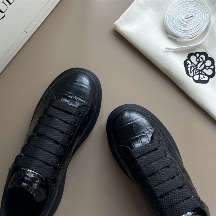 ALEXANDER MCQUEEN ALL-OVER STAMPED CROCODILE SNEAKERS - ALD019