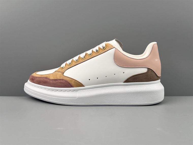 ALEXANDER MCQUEEN OVERSIZED SNEAKER - ALD038