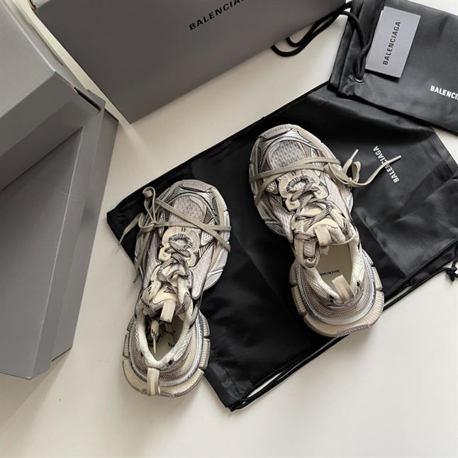 BALENCIAGA 3XL SNEAKER IN BEIGE - BLA086