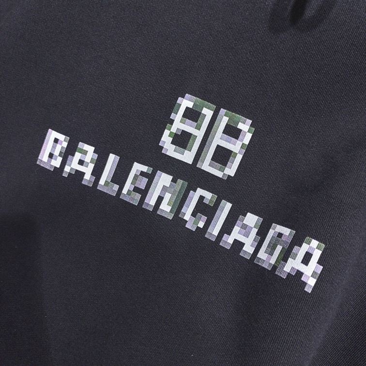 BALENCIAGA BB LOGO HOODIE - BH013