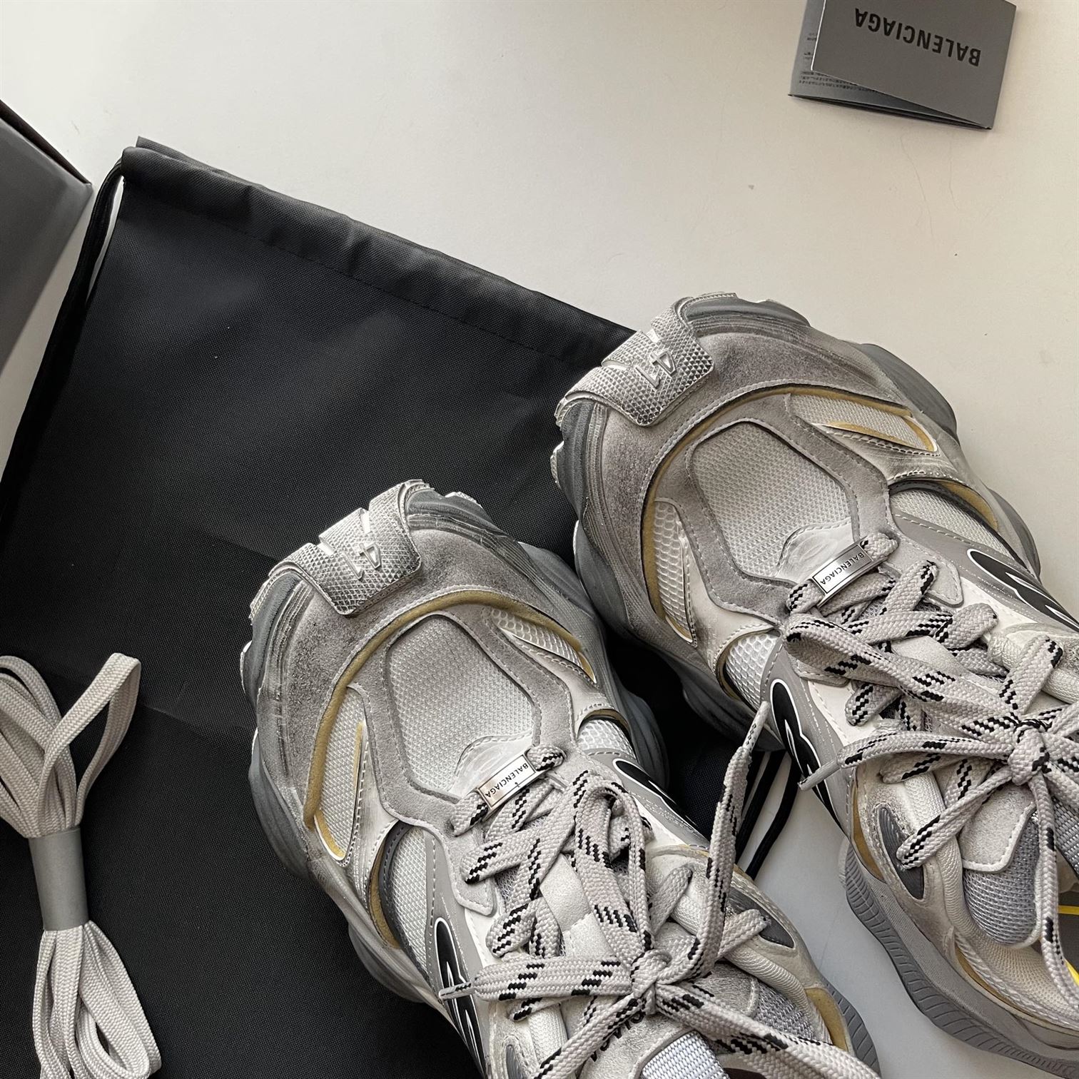 BALENCIAGA CARGO SNEAKER GREY - BLA093