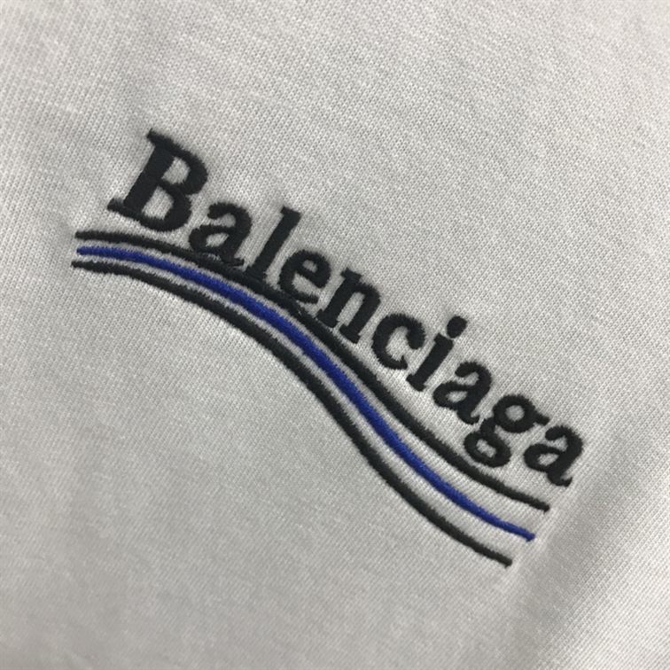 BALENCIAGA MEN'S POLITICAL CAMPAIGN T-SHIRT LARGE FIT IN WHITE - BAS020