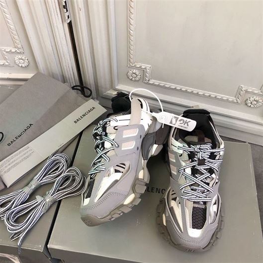BALENCIAGA TRACK 3 SNEAKERS - BLA040