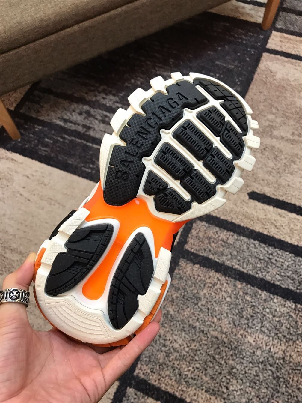 BALENCIAGA TRACK 3 SNEAKERS IN WHITE AND ORANGE - BLA001