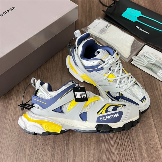BALENCIAGA TRACK SNEAKER - BLA090