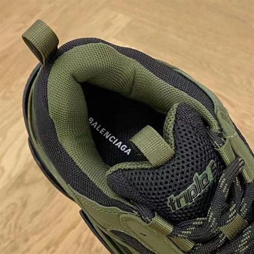 BALENCIAGA TRIPLE S CLEAR SOLE - BLA058