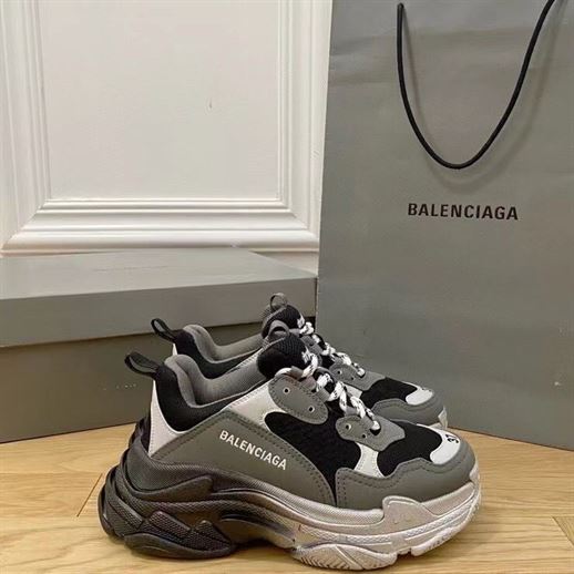 BALENCIAGA TRIPLE S GREY BLACK - BLA059