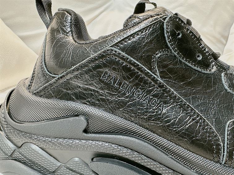 BALENCIAGA TRIPLE S LAMBSKIN SNEAKERS - BLA079