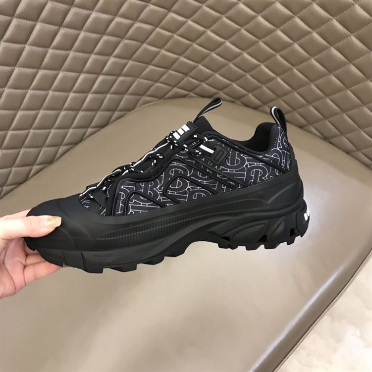 BURBERRY ARTHUR SNEAKERS - BBR001