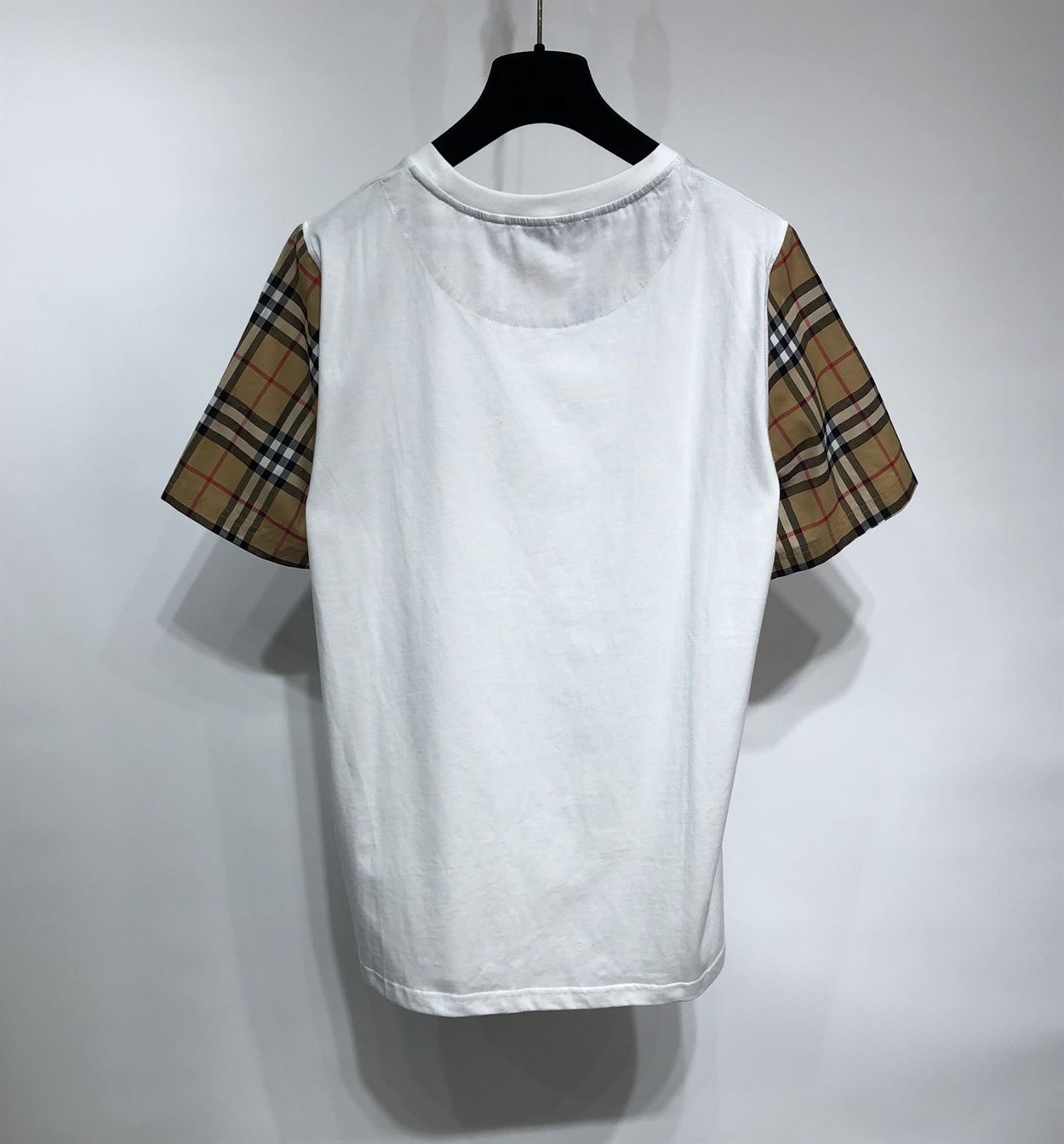 BURBERRY CHECK SLEEVE COTTON OVERSIZED T-SHIRT IN WHITE - BRS010