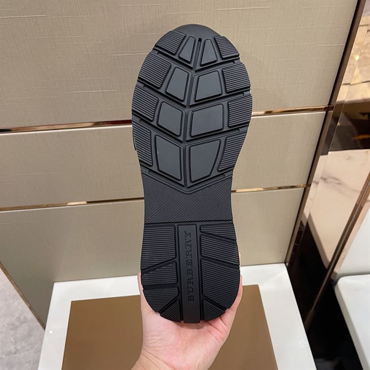 BURBERRY LOGO-STRAP LOW-TOP SNEAKERS - BBR025