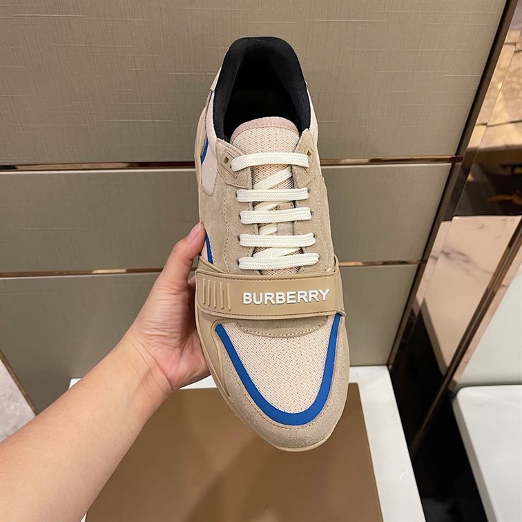 BURBERRY LOGO-STRAP LOW-TOP SNEAKERS - BBR026