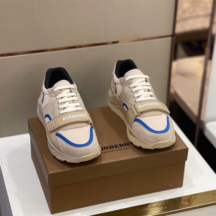 BURBERRY LOGO-STRAP LOW-TOP SNEAKERS - BBR026