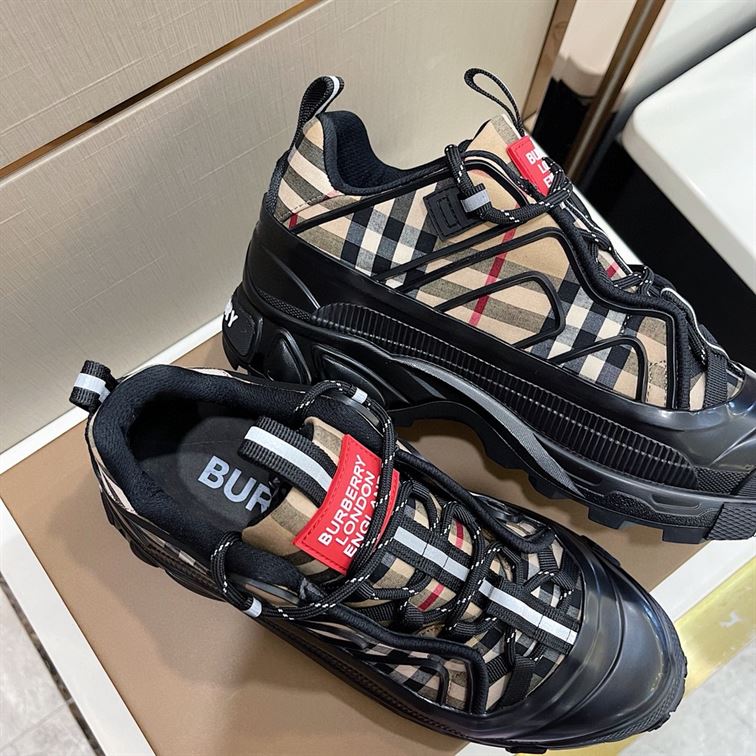 BURBERRY VINTAGE CHECK COTTON ARTHUR SNEAKERS - BBR006