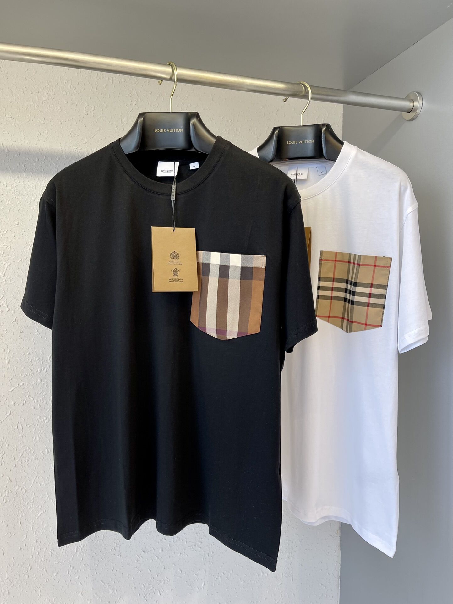 BURBERRY VINTAGE CHECK POCKET COTTON OVERSIZED T-SHIRT - BRS013