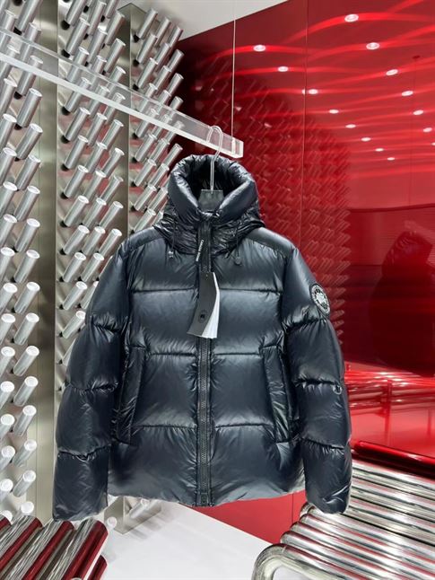 CANADA GOOSE CROFTON PUFFER BLACK LABEL - CN26