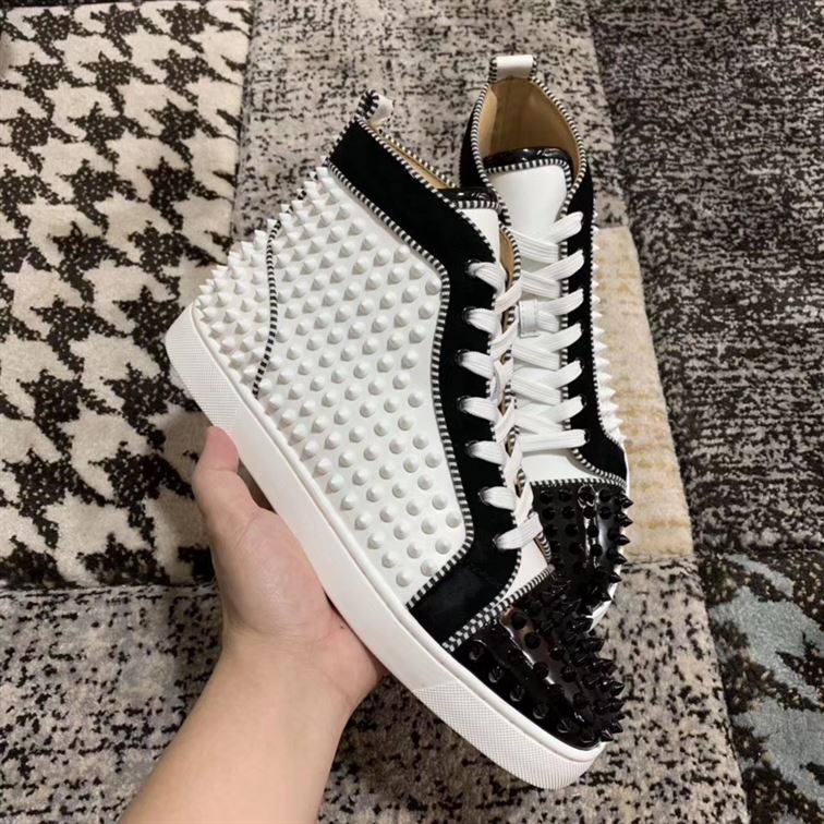 CHRISTIAN LOUBOUTIN HIGH TOP SNEAKER - CLS004