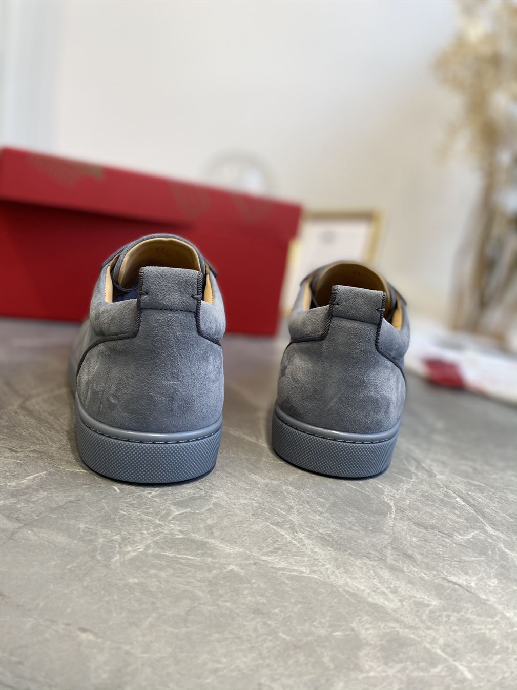 CHRISTIAN LOUBOUTIN LOUIS JUNIOR SPIKES - CLS024