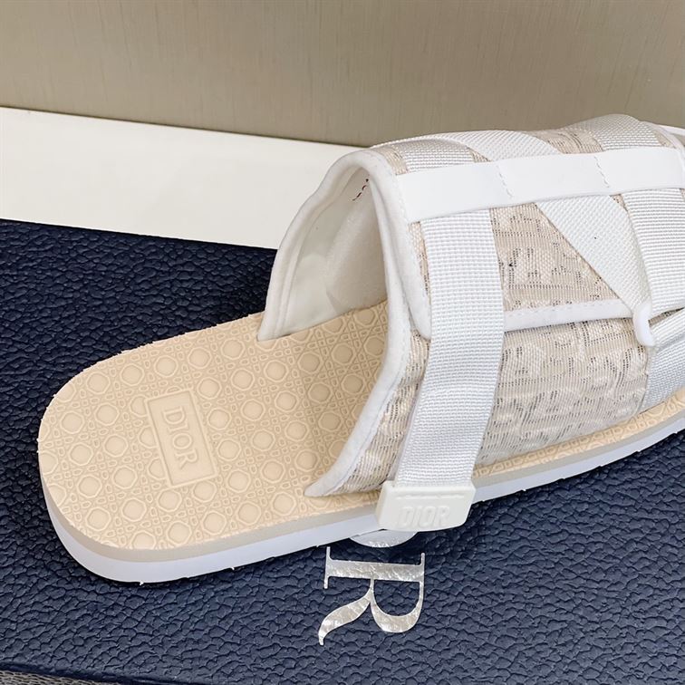 DIOR ALPHA SANDAL - DS006