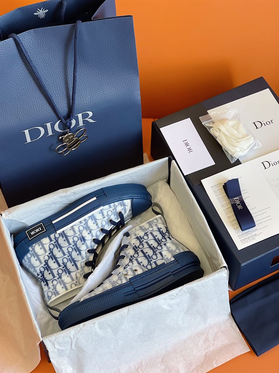 DIOR B23 HIGH-TOP SNEAKER - DO040