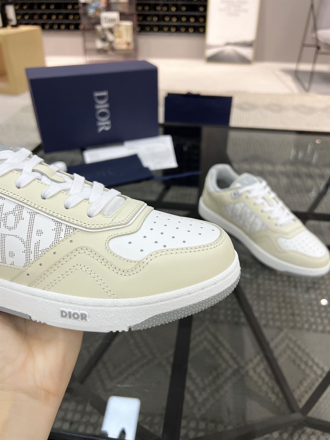 DIOR B27 LOW-TOP CREAM WHITE OBLIQUE - DO011