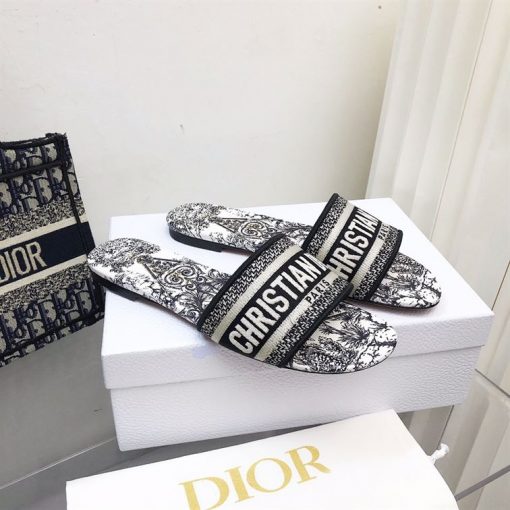 DIOR DWAY SLIDE - DS022