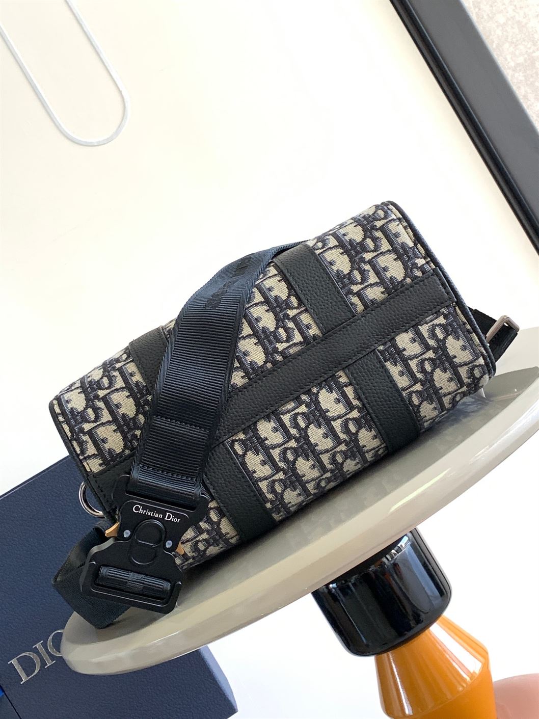 DIOR LINGOT 26 BAG BEGIN AND BLACK DIOR OBLIQUE JACQUARD - DIO045