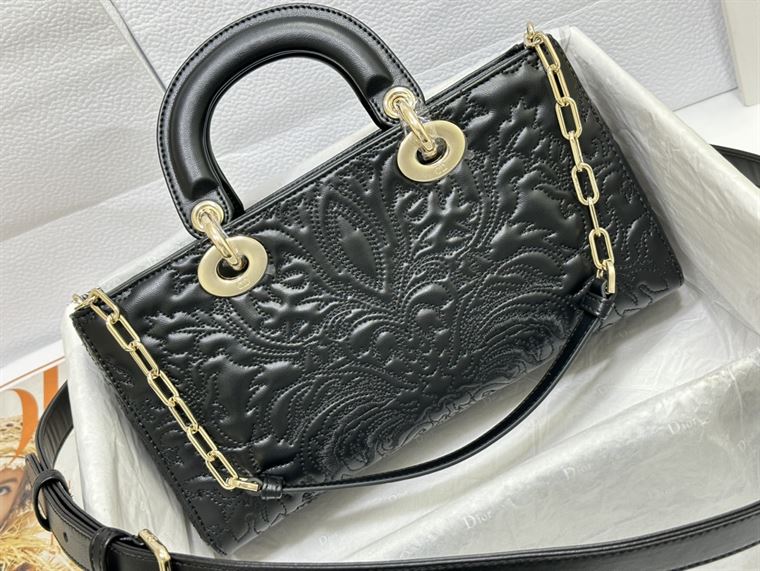 DIOR MEDIUM LADY D-JOY BAG BLACK QUILTED EFFECT