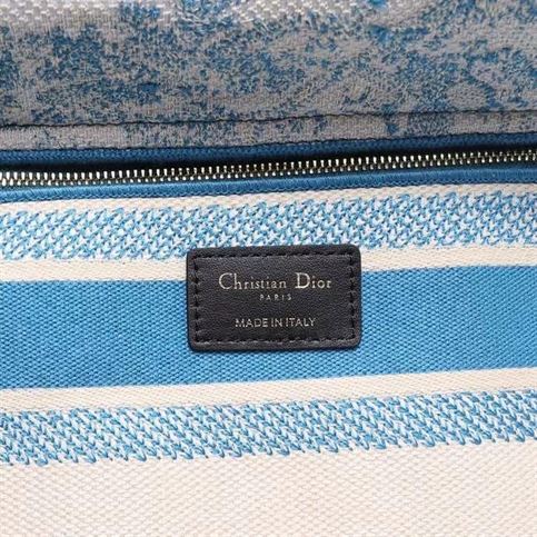 DIOR MEDIUM LADY D-LITE BAG CORNFLOWER BLUE