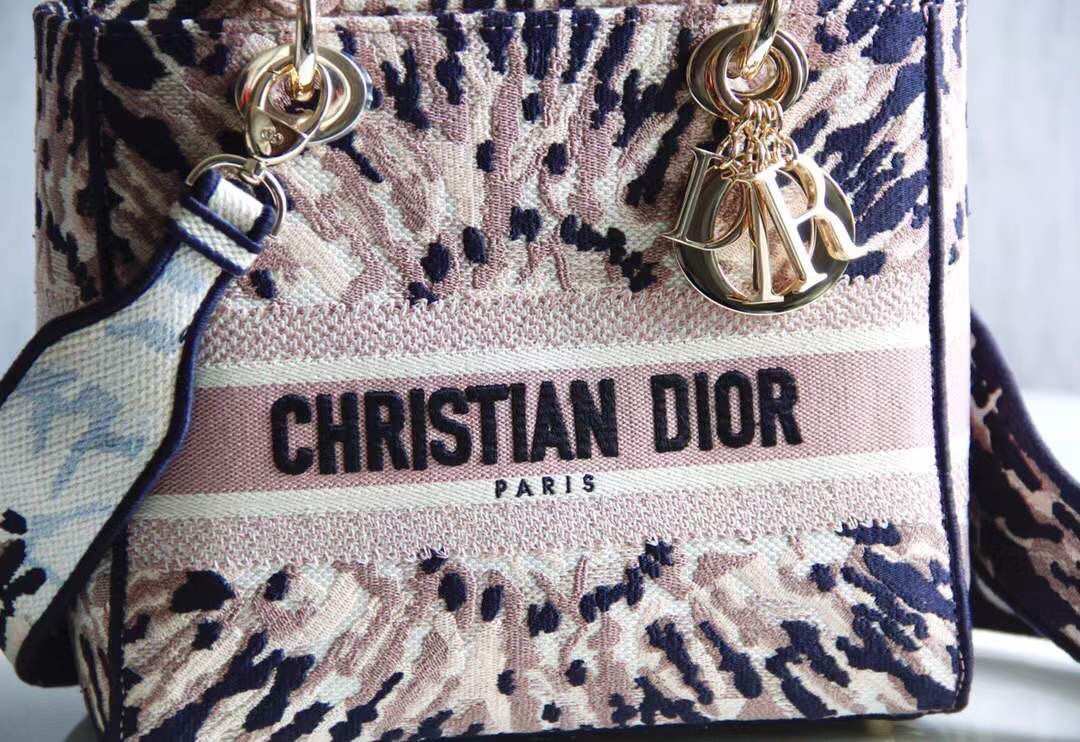 DIOR MEDIUM LADY D-LITE BAG IN MULTICOLOR TIE EMBROIDERY