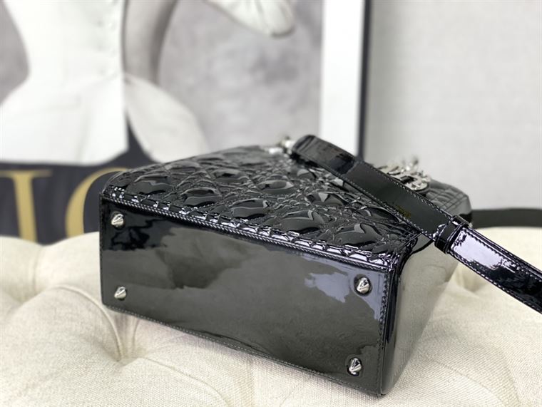 DIOR MEDIUM LADY DIOR BAG BLACK PATENT