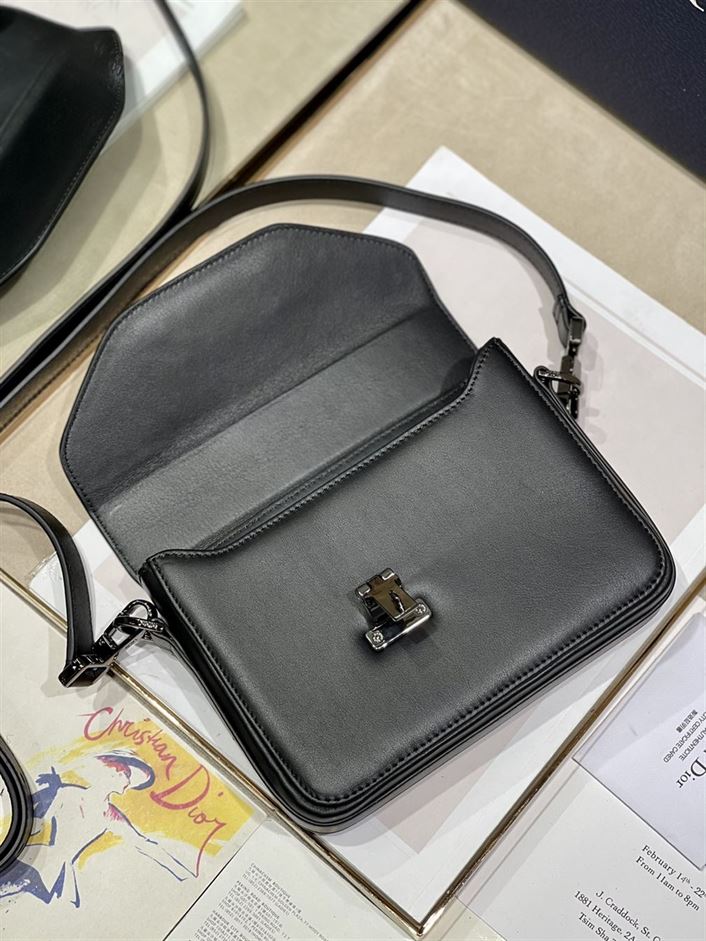 DIOR MESSENGER POUCH OBLIQUE GALAXY BLACK
