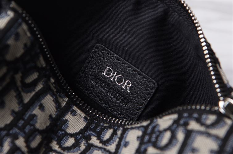 DIOR MINI ROLLER MESSENGER BAG - DIO036