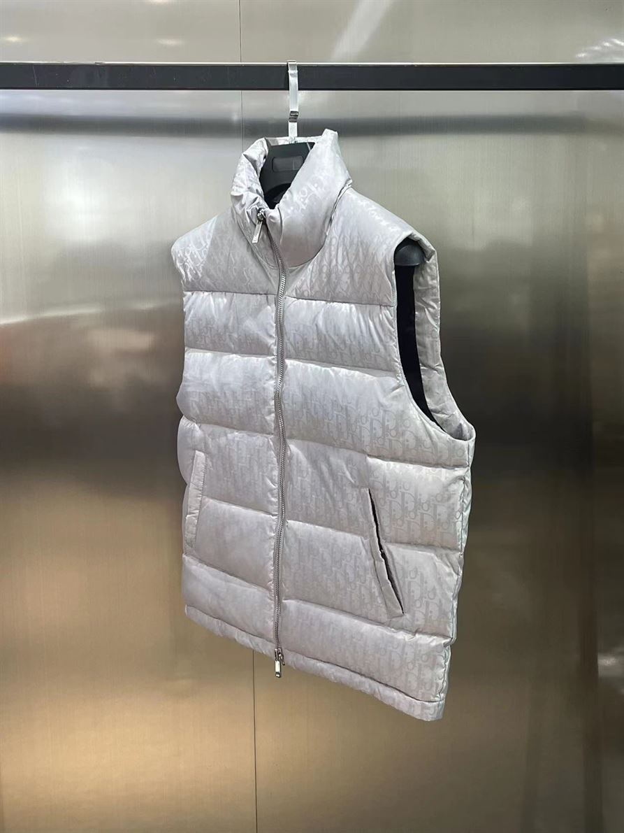 DIOR OBLIQUE SLEEVELESS DOWN JACKET - DRC015