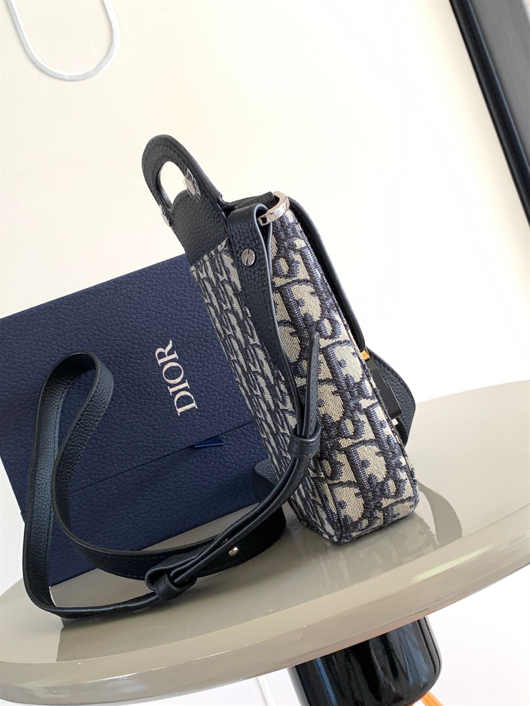 DIOR SADDLE VERTICAL POUCH WITH STRAP - DIO048