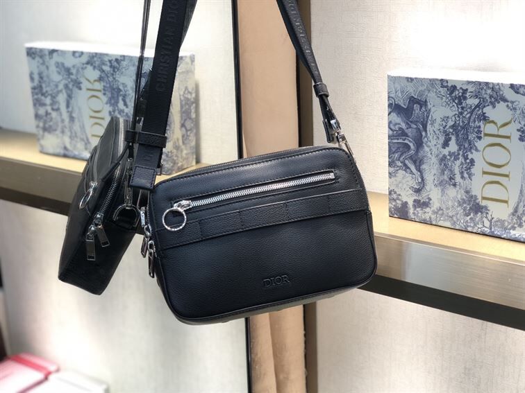 DIOR SAFARI MESSENGER BAG LEATHER BLACK - DIO013