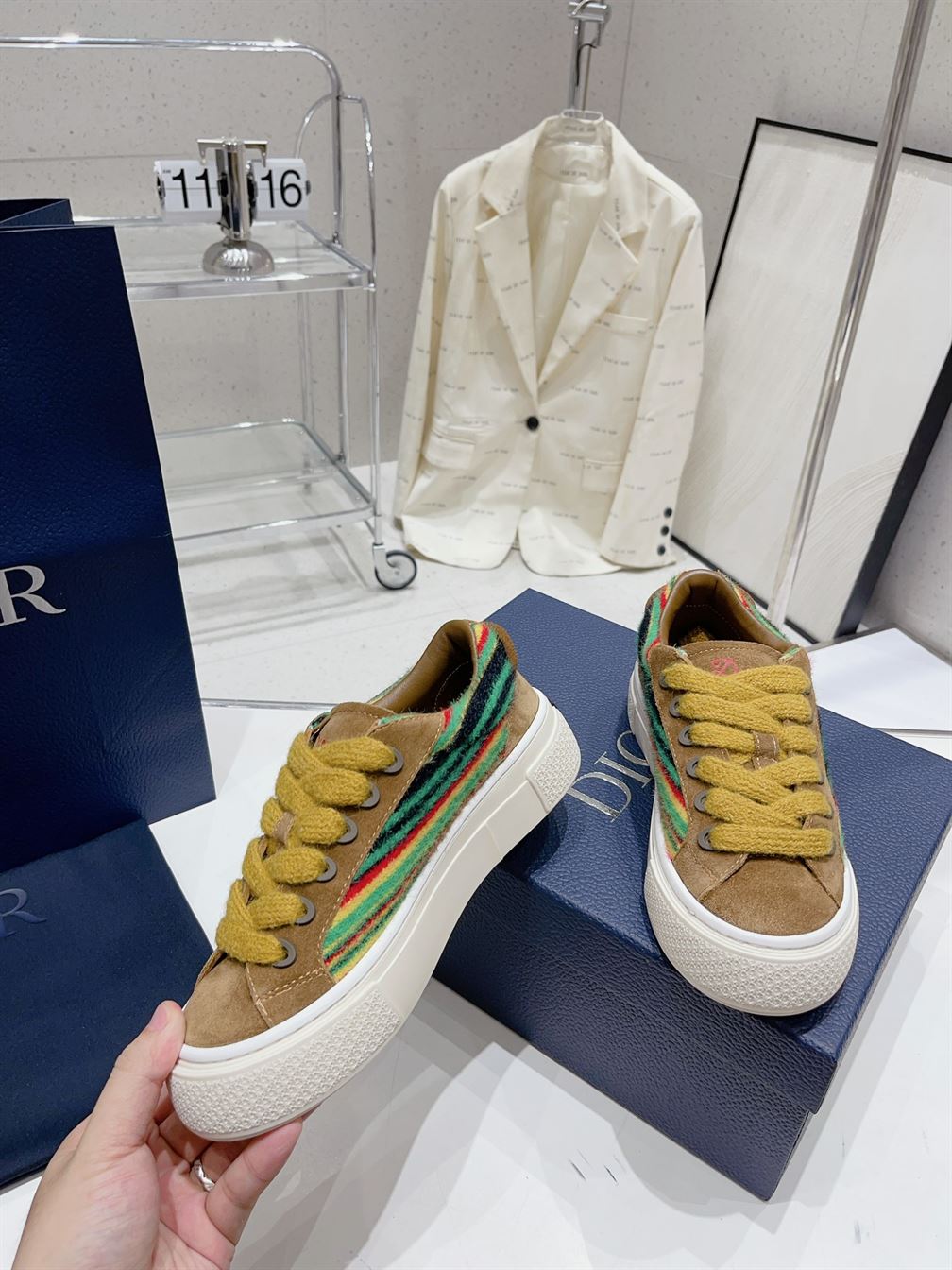 DIOR TEARS B33 SNEAKER LIMITED AND NUMBERED EDITION - DO136