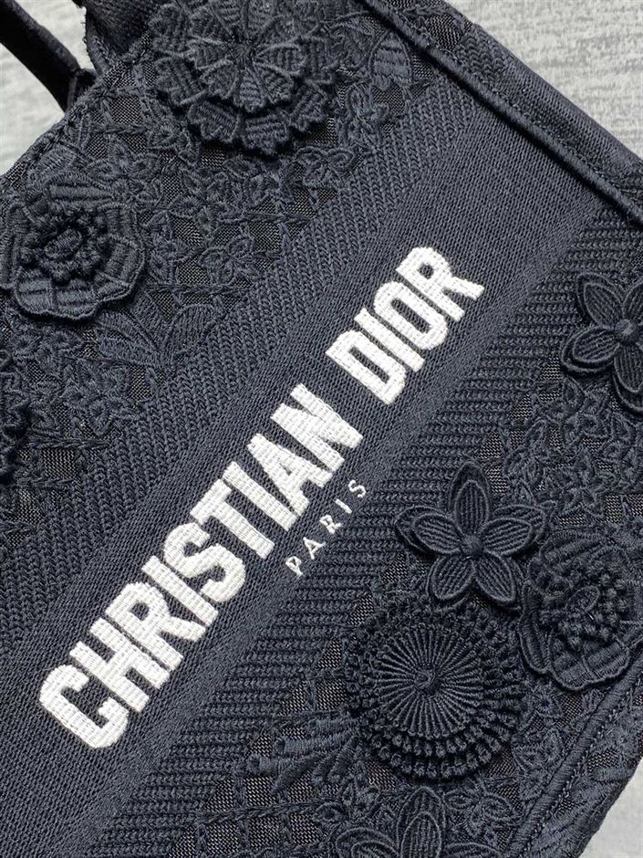 DIOR TOTE BOOK BLACK BAG