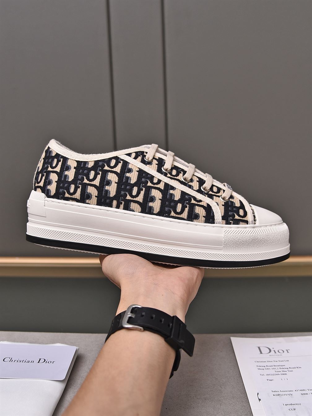 DIOR WALK’N’DIOR PLATFORM LOW-TOP SNEAKER - DO143