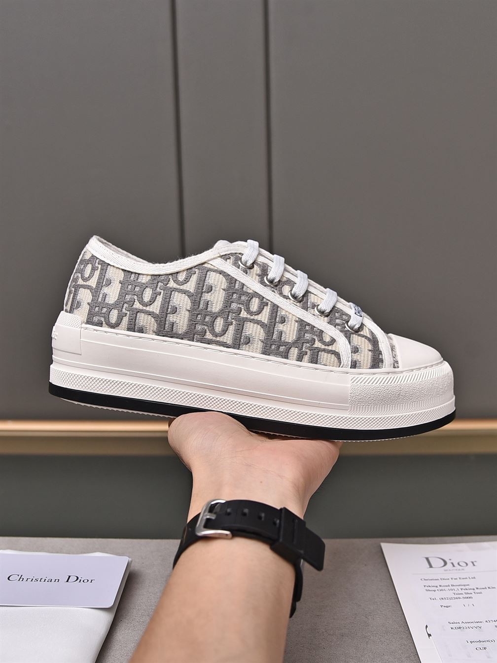 DIOR WALK’N’DIOR PLATFORM LOW-TOP SNEAKER - DO144