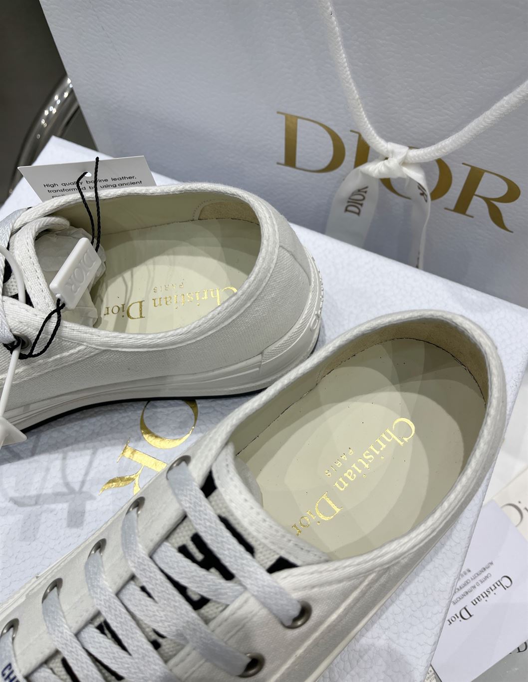 DIOR WALK'N'DIOR SNEAKER WHITE COTTON CANVAS - DO125