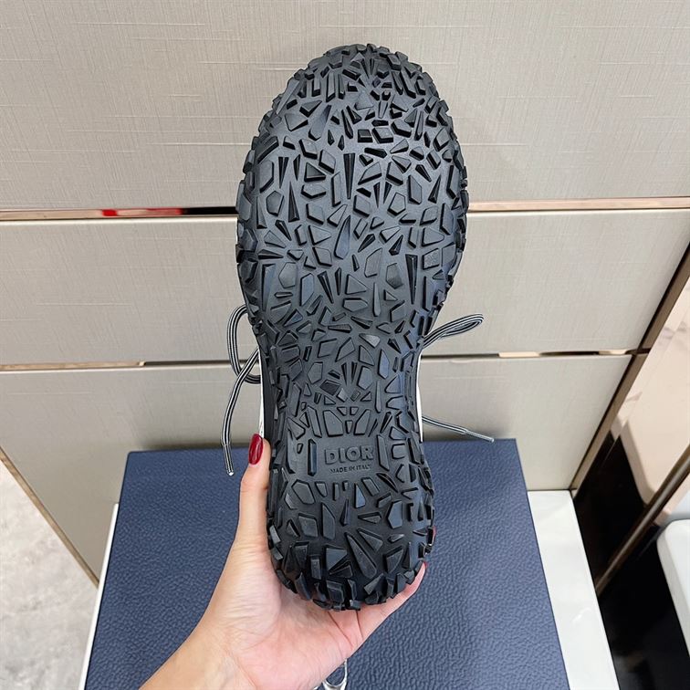 DIORIZON HIKING SHOE GRAY TECHNICAL MESH AND BLACK RUBBER - DO086