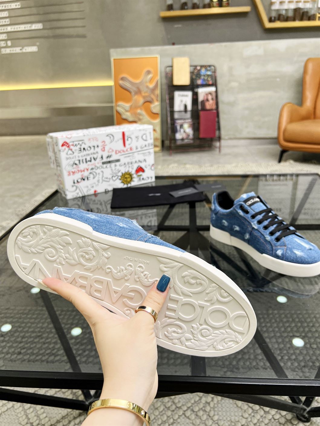 DOLCE & GABBANA DENIM PATCHWORK SNEAKERS – DG024