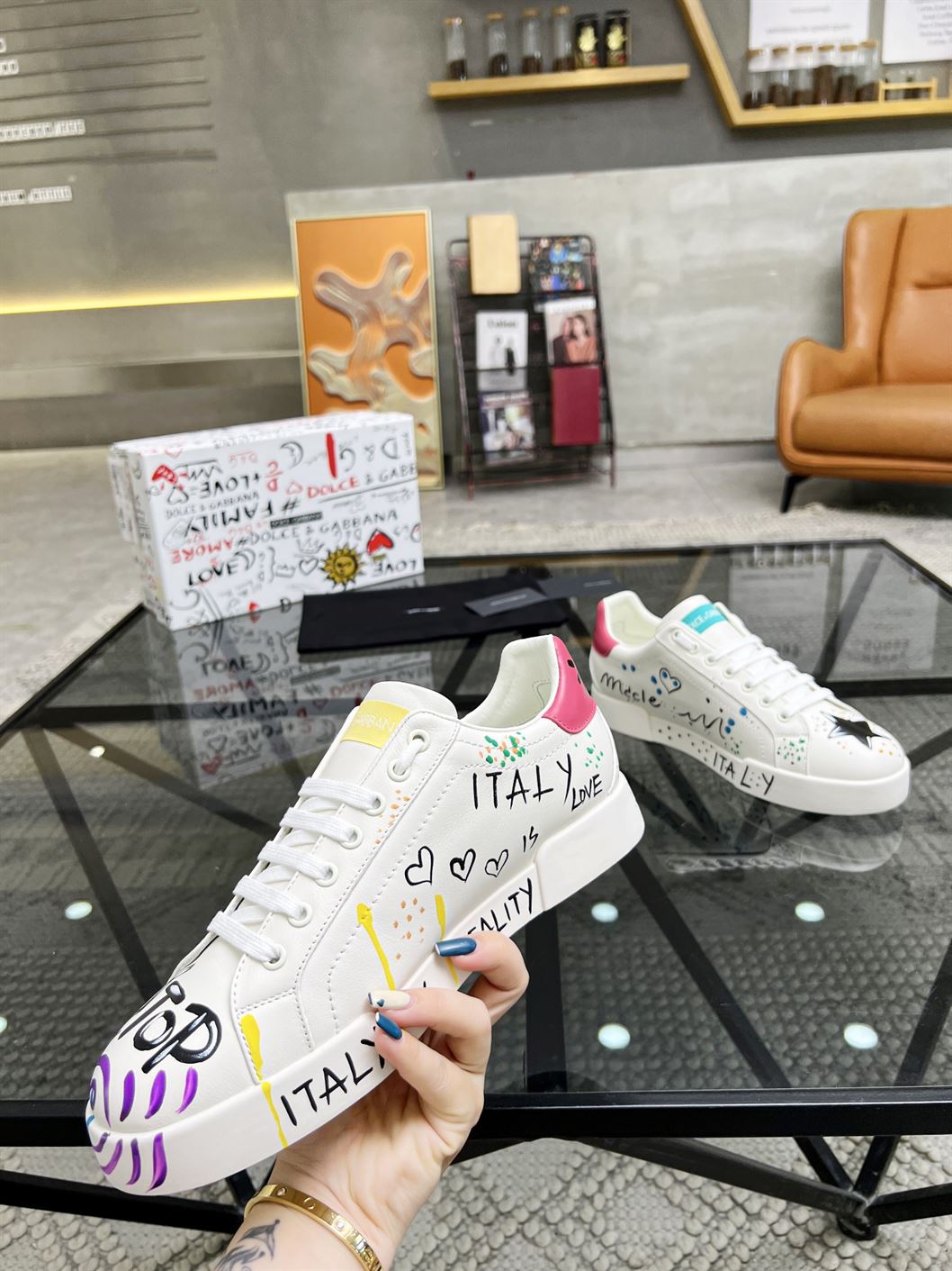 DOLCE & GABBANA LIMITED EDITION PORTOFINO GRAFFITI SNEAKERS – DG020