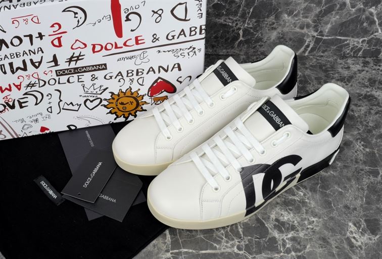DOLCE & GABBANA PORTOFINO DG SNEAKERS IN WHITE – DG026