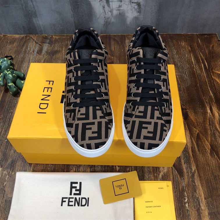 FENDI SNEAKERS BROWN FABRIC LOW-TOPS - FDS007