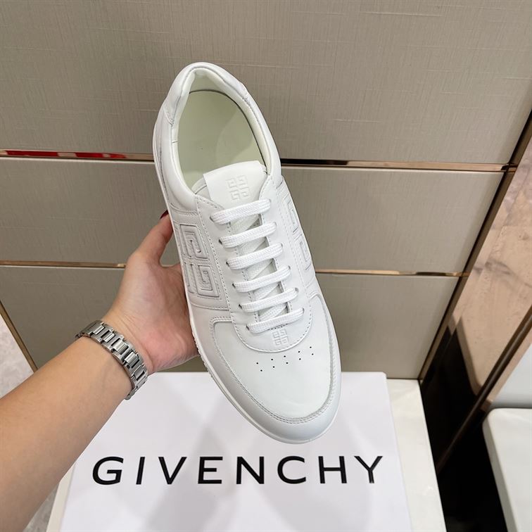 GIVENCHY G4 SNEAKERS IN LEATHER - GVC012
