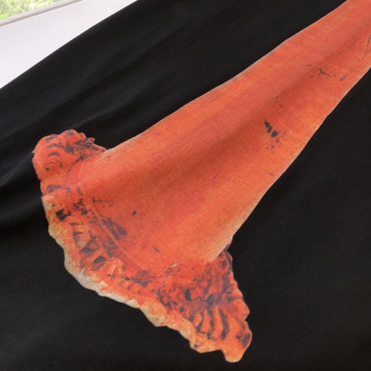 GIVENCHY SLIM FIT T-SHIRT IN JERSEY WITH CERAMIC PRINT IN BLACK - GTS003