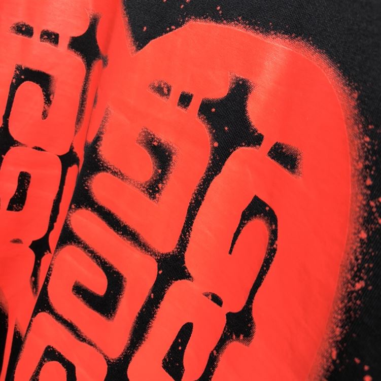 GIVENCHY SLIM FIT T-SHIRT IN JERSEY WITH TAG EFFECT PRINT - GTS002